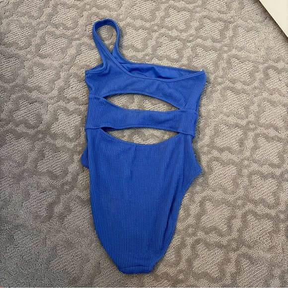 Aerie Crinkle Cut Out One Shoulder One Piece Swimsuit Electric Blue S Full Cover - Picture 7 of 8